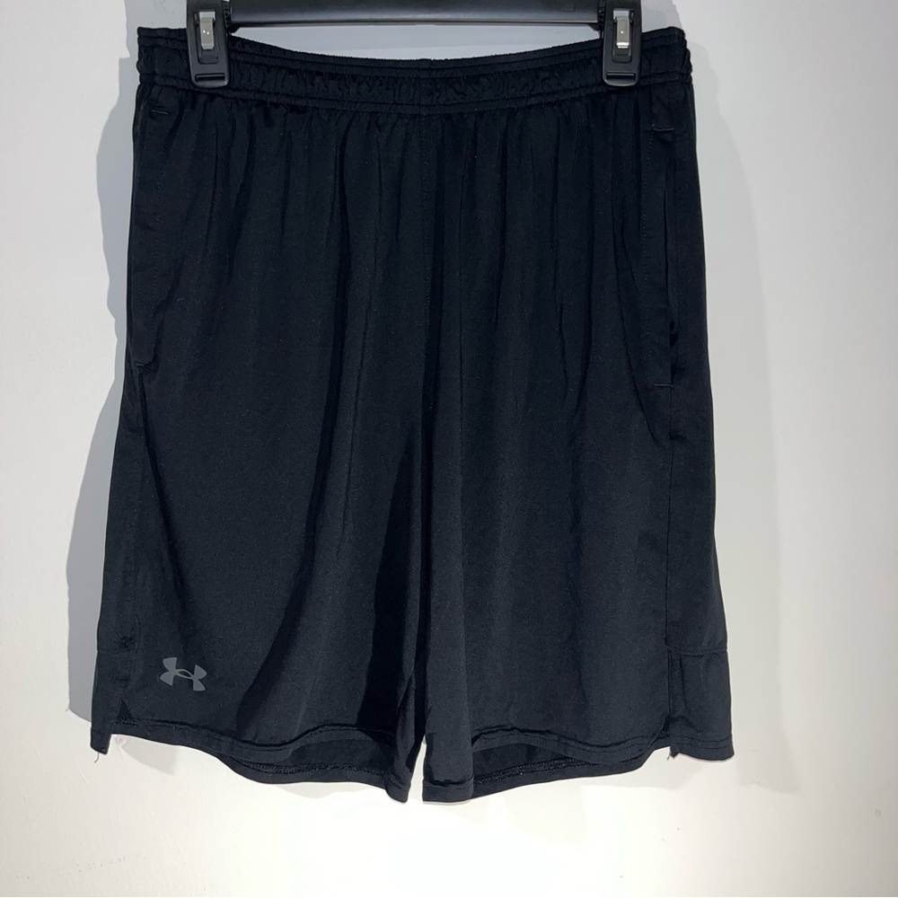 Under Armour Size LG Train Stretch Shorts